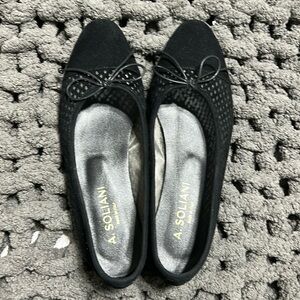 A. Soliani ballet flats. Color black